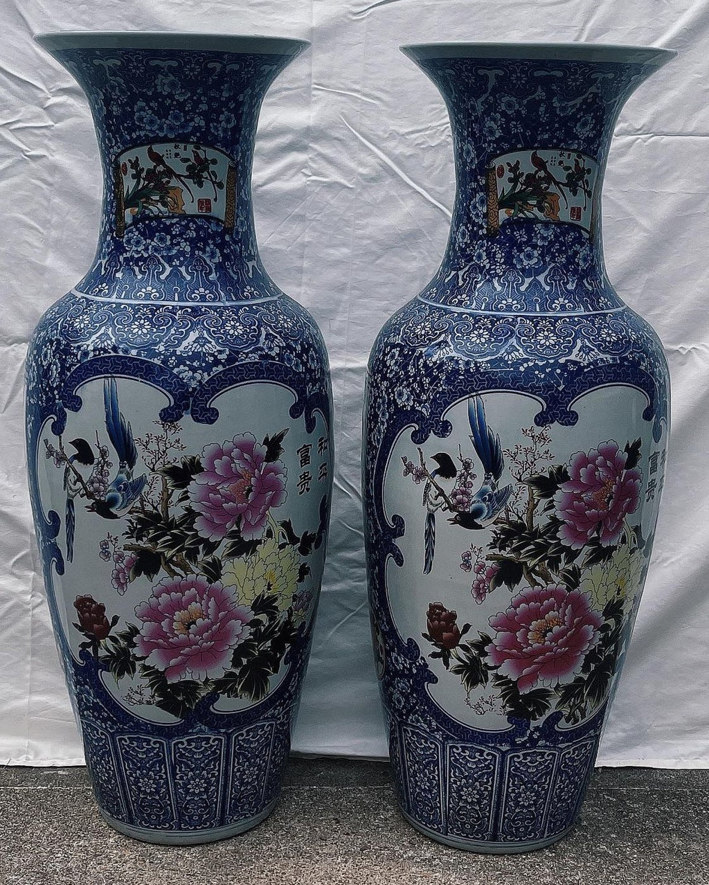 Cặp Bình Phong Thủy (Feng Shui Vases)