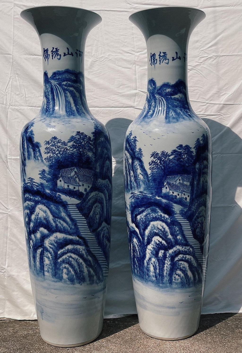 Cặp Bình Phong Thủy (Feng Shui Vases)